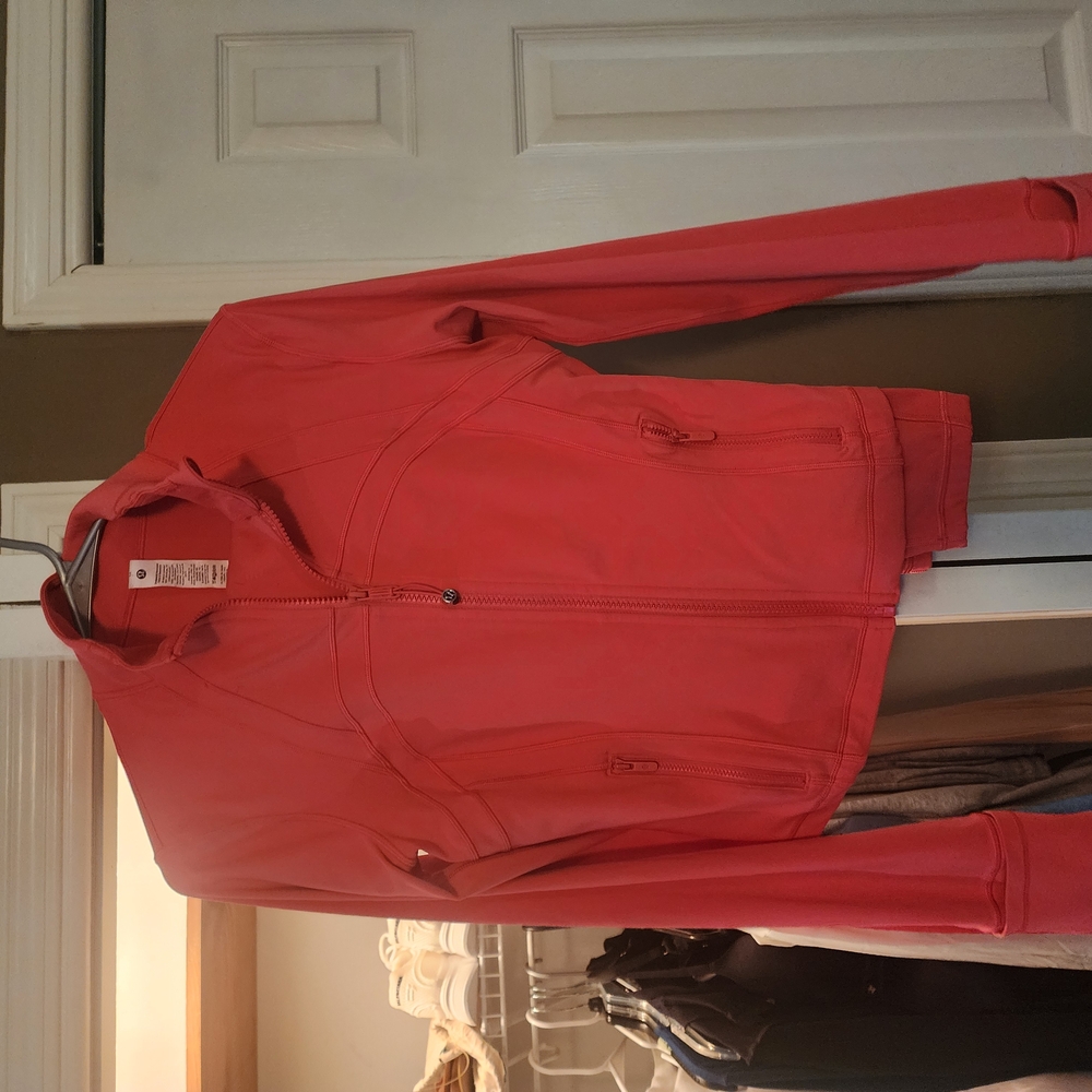 Lululemon Athletica Coral Set